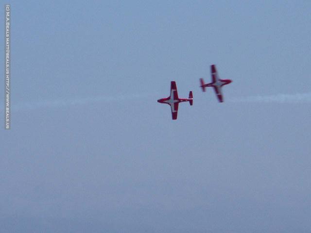 0659-Snowbirds_flyby